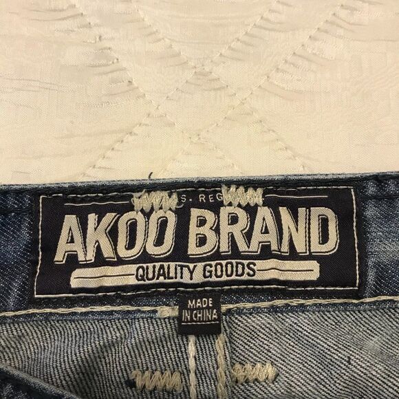 Akoo Brand distressed wide‎ leg blue jeans 42X33 - Picture 7 of 11